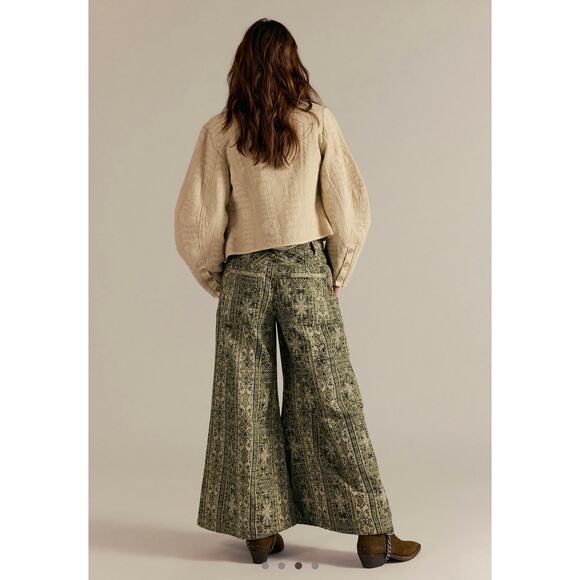 Free People Dahlia Wide-Leg Pants | Lemongrass Combo | Size 8 - Picture 3 of 10